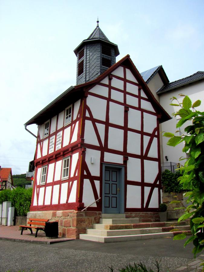 Kapelle zu Malkomes / Foto: Karl Honikel