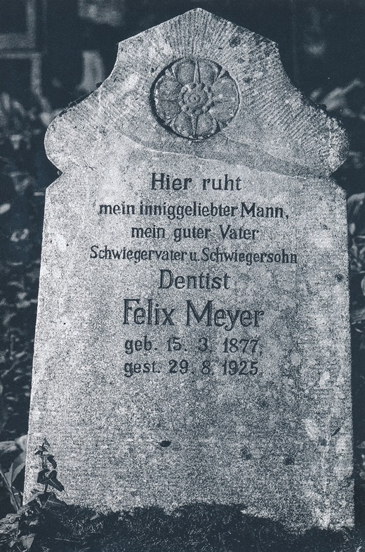 Grabstein des Felix Meyer in Uslar / Foto: Ralf König